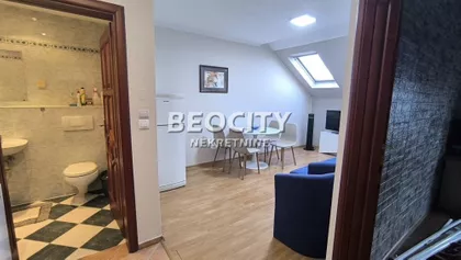 Heroja Pinkija | 4zida.rs