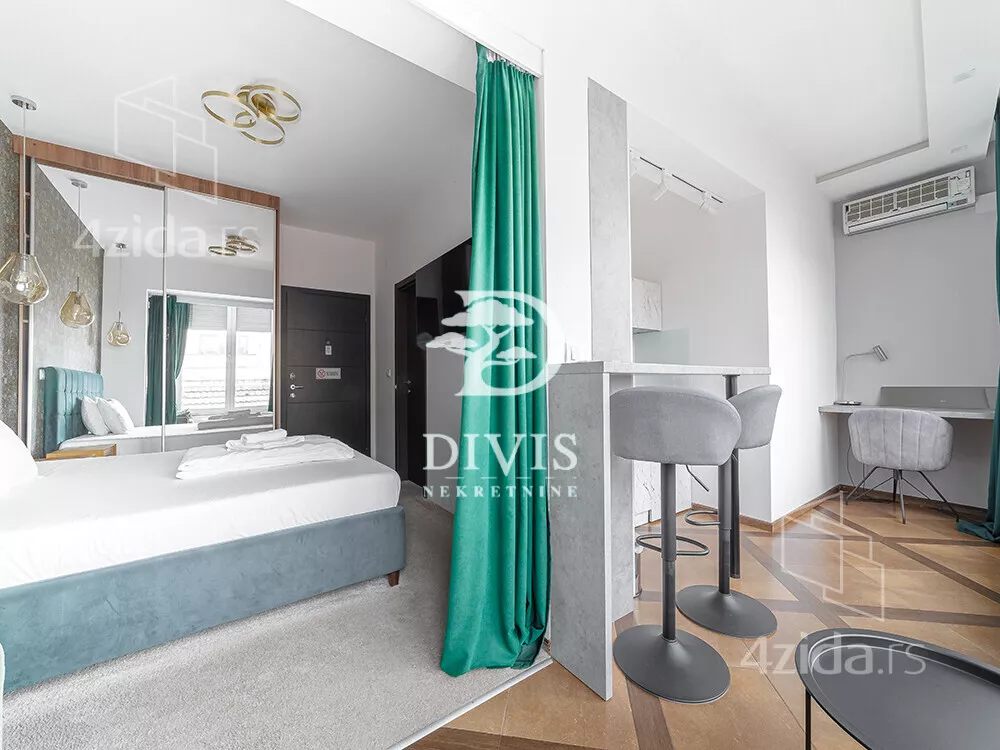 Petosoban stan | 4zida