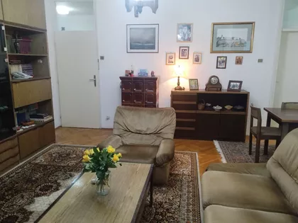 Hajduk Veljkova 4 | 4zida.rs