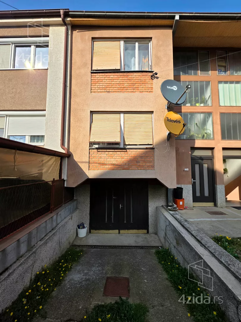 2-etažna kuća | 4zida