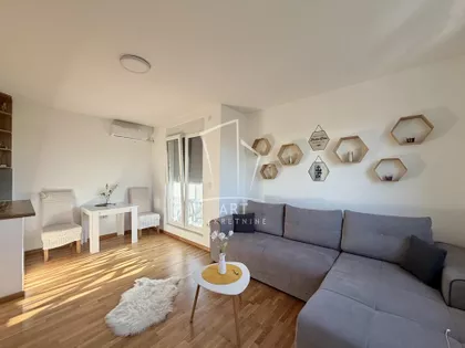 Milića od Mačve | 4zida.rs