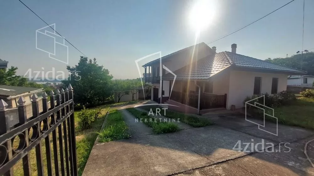 Kuća | 4zida