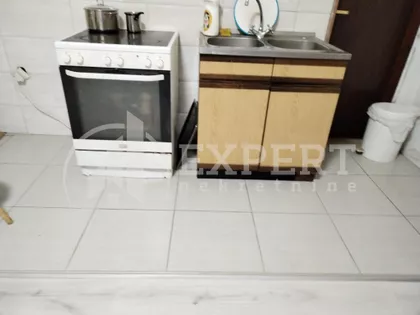 Momčila Popovića | 4zida.rs