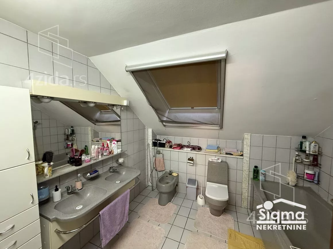 4-etažna kuća | 4zida