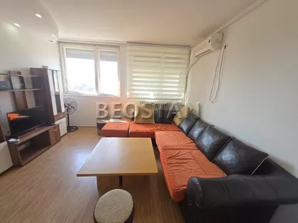 Pariske Komune | 4zida.rs