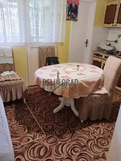 Besni Fok | 4zida.rs