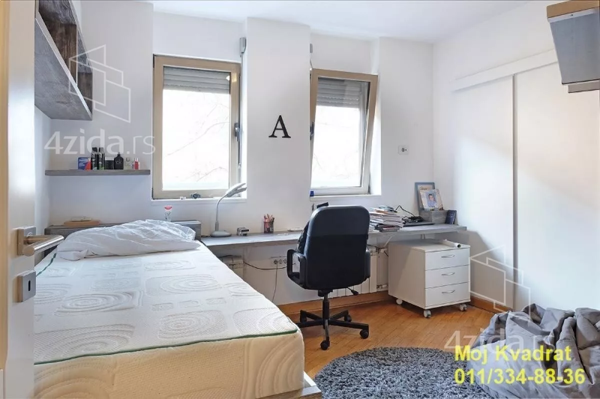 Petosoban stan | 4zida