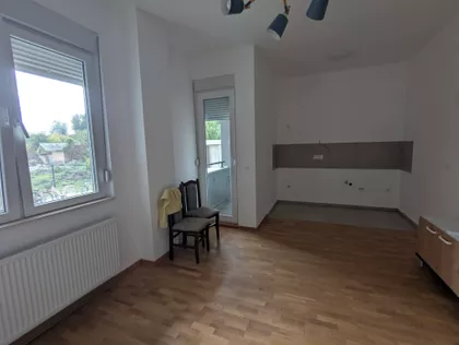 Južni Telep | 4zida.rs