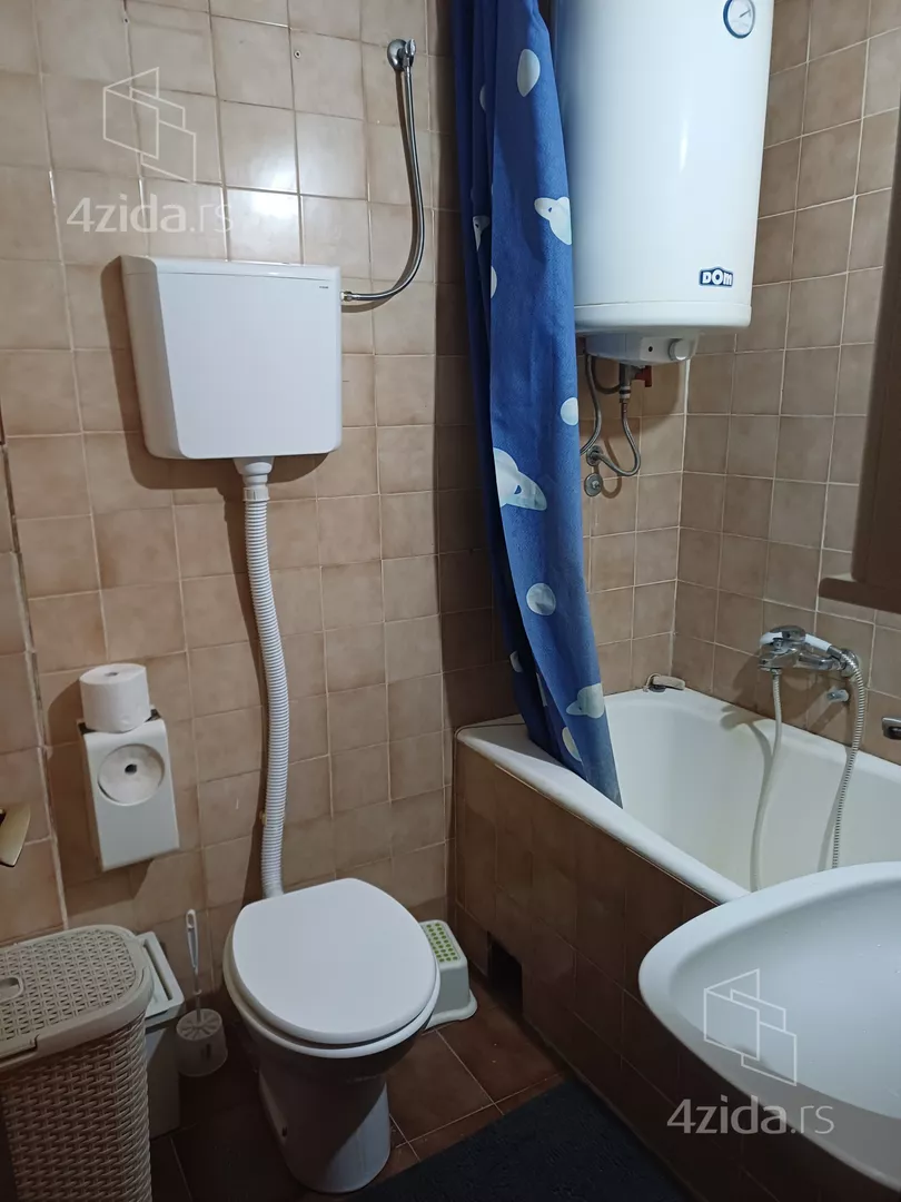 4-etažna kuća | 4zida