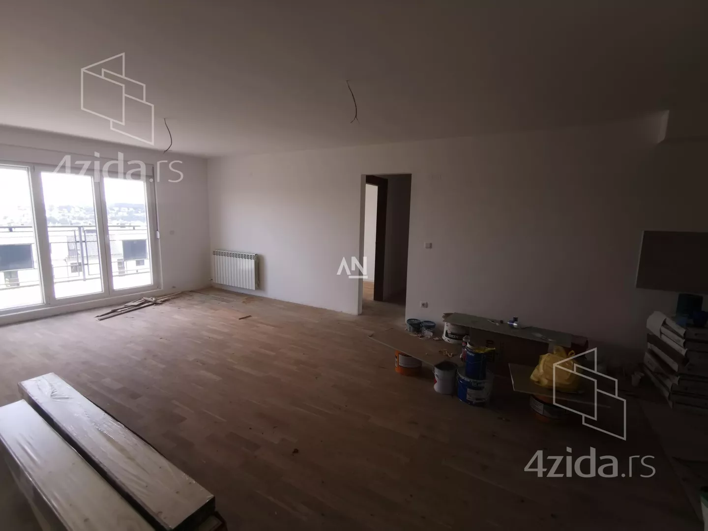 Četvorosoban stan | 4zida