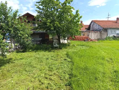 Štrkovo Naselje | 4zida.rs