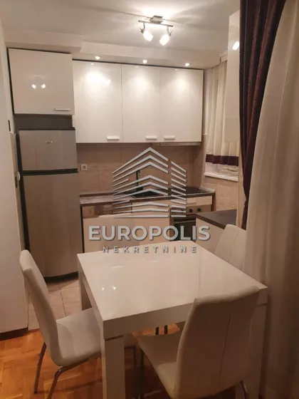 Kajmakčalanska | 4zida.rs