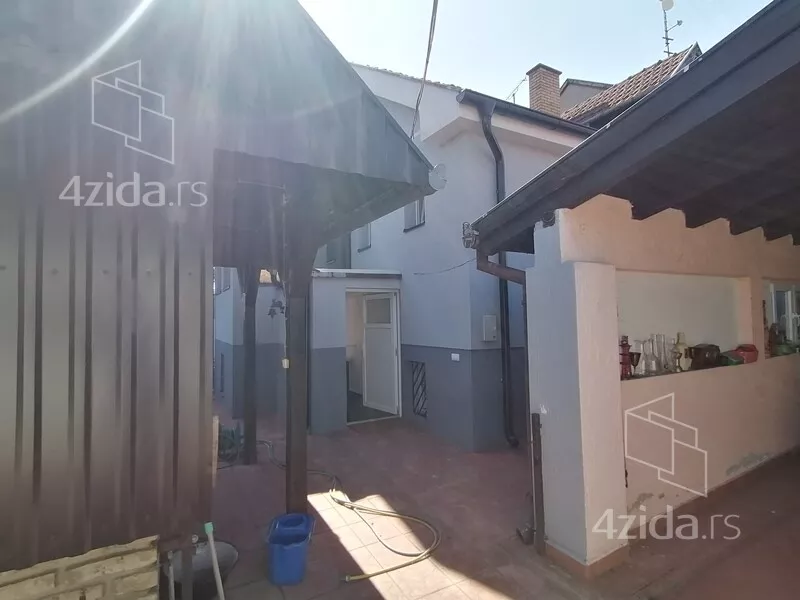 Kuća | 4zida
