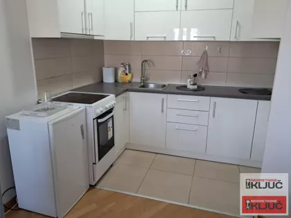 Bulevar Patrijarha Pavla (Somborski Bulevar) | 4zida.rs