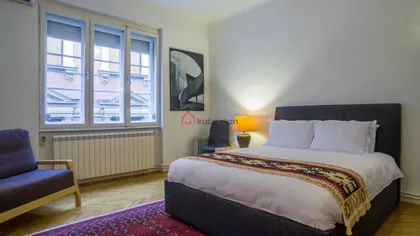 Studentski Trg | 4zida.rs