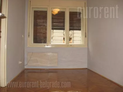 CENTAR | 4zida.rs