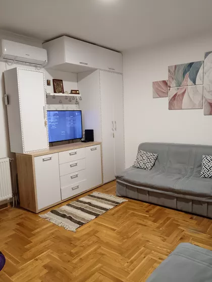 Vladimira Dvornikovića | 4zida.rs