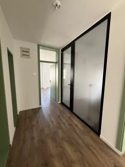 Borislava Nikolića Serjože 22 | 4zida.rs