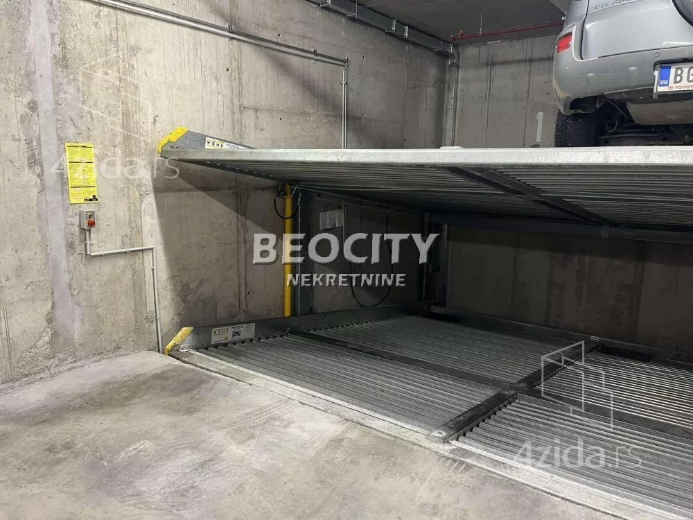 Garaža/Parking | 4zida