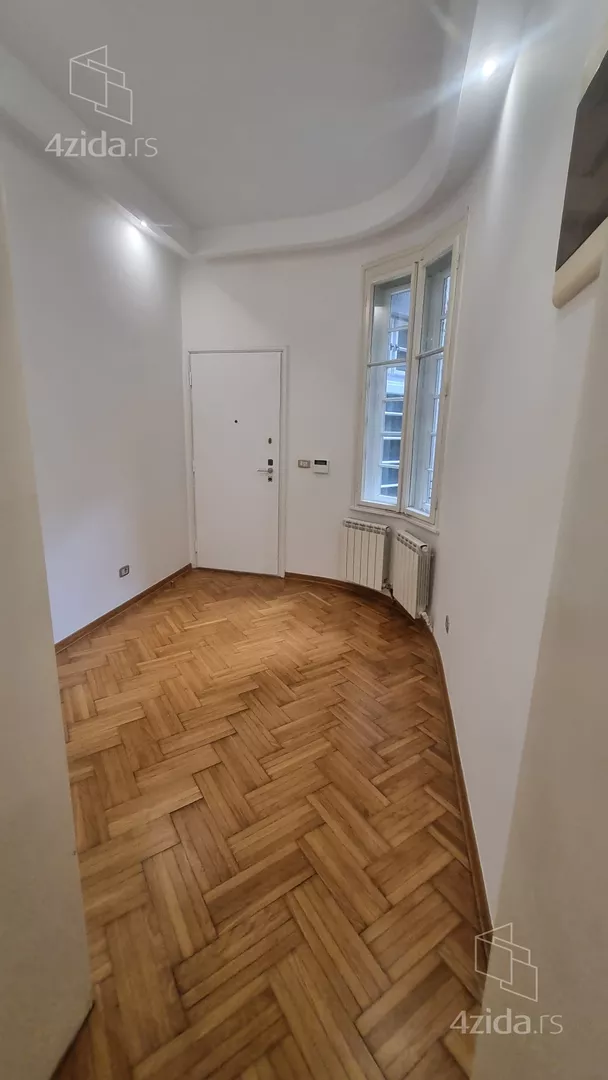 Kancelarija | 4zida