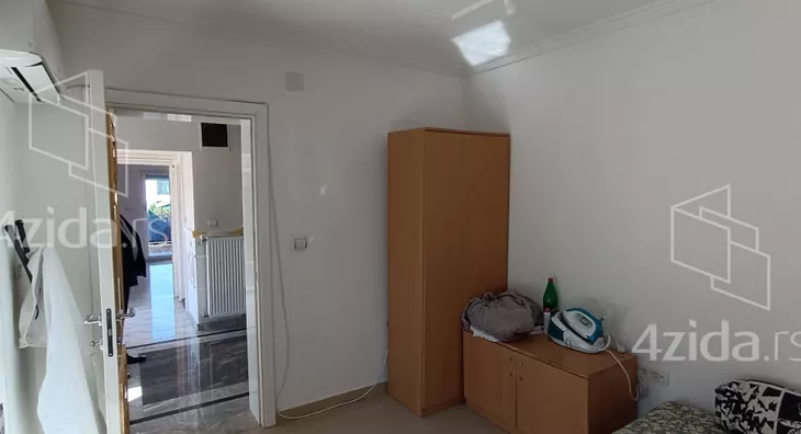 4-etažna kuća | 4zida