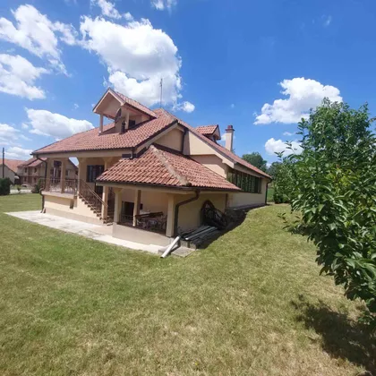 Novi Bračin | 4zida.rs