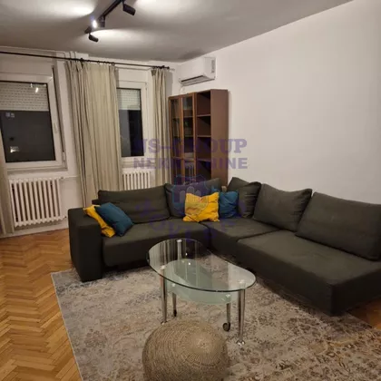 Radomira Raše Radujkova | 4zida.rs