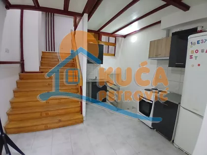 Kozaračka | 4zida.rs