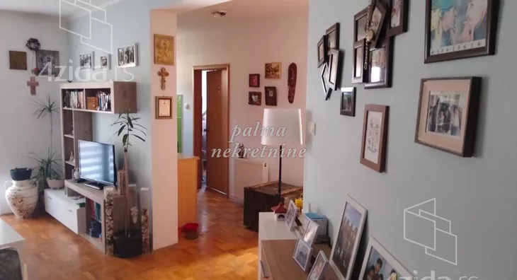 Petosoban stan | 4zida