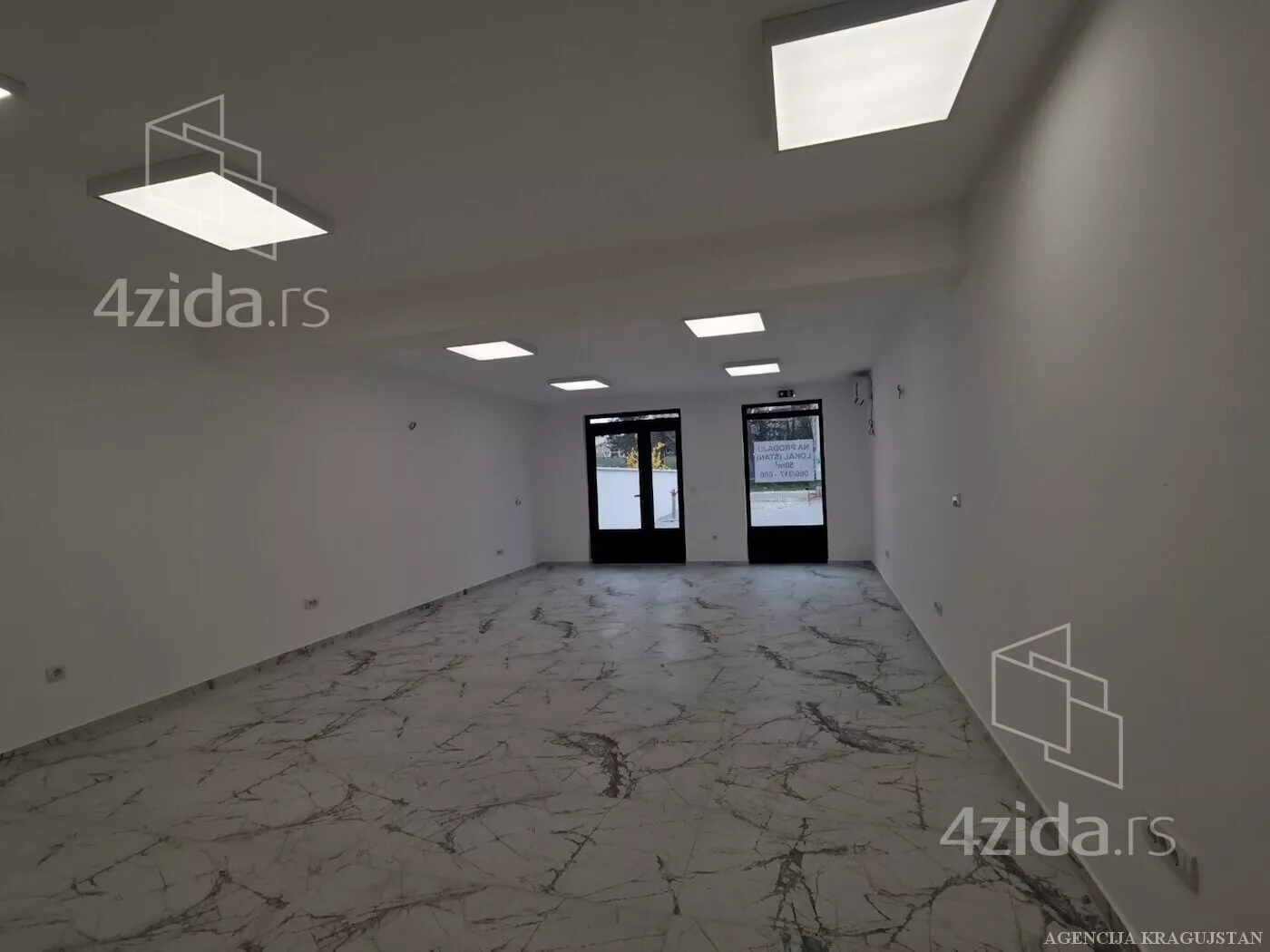 Poslovni prostor | 4zida