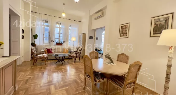 Četvoroiposoban stan | 4zida