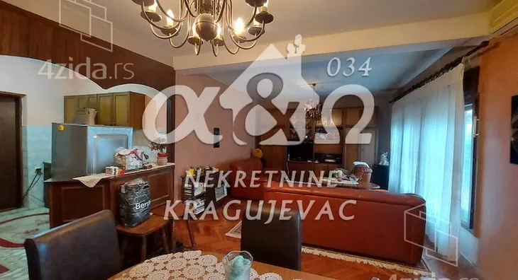 3-etažna kuća na prodaju, Šumarice, 120.000€, 210m² - stampaj