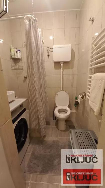 Sremska Kamenica | 4zida.rs