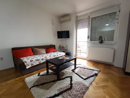 Kolo Srpskih Sestara | 4zida.rs