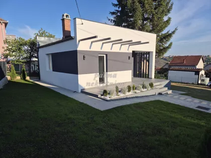 Korićani | 4zida.rs
