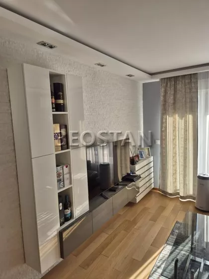 Šumadijska | 4zida.rs