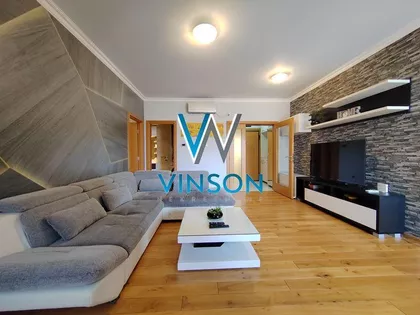 Njegoševa | 4zida.rs