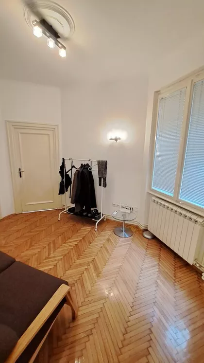 Trg Republike | 4zida.rs