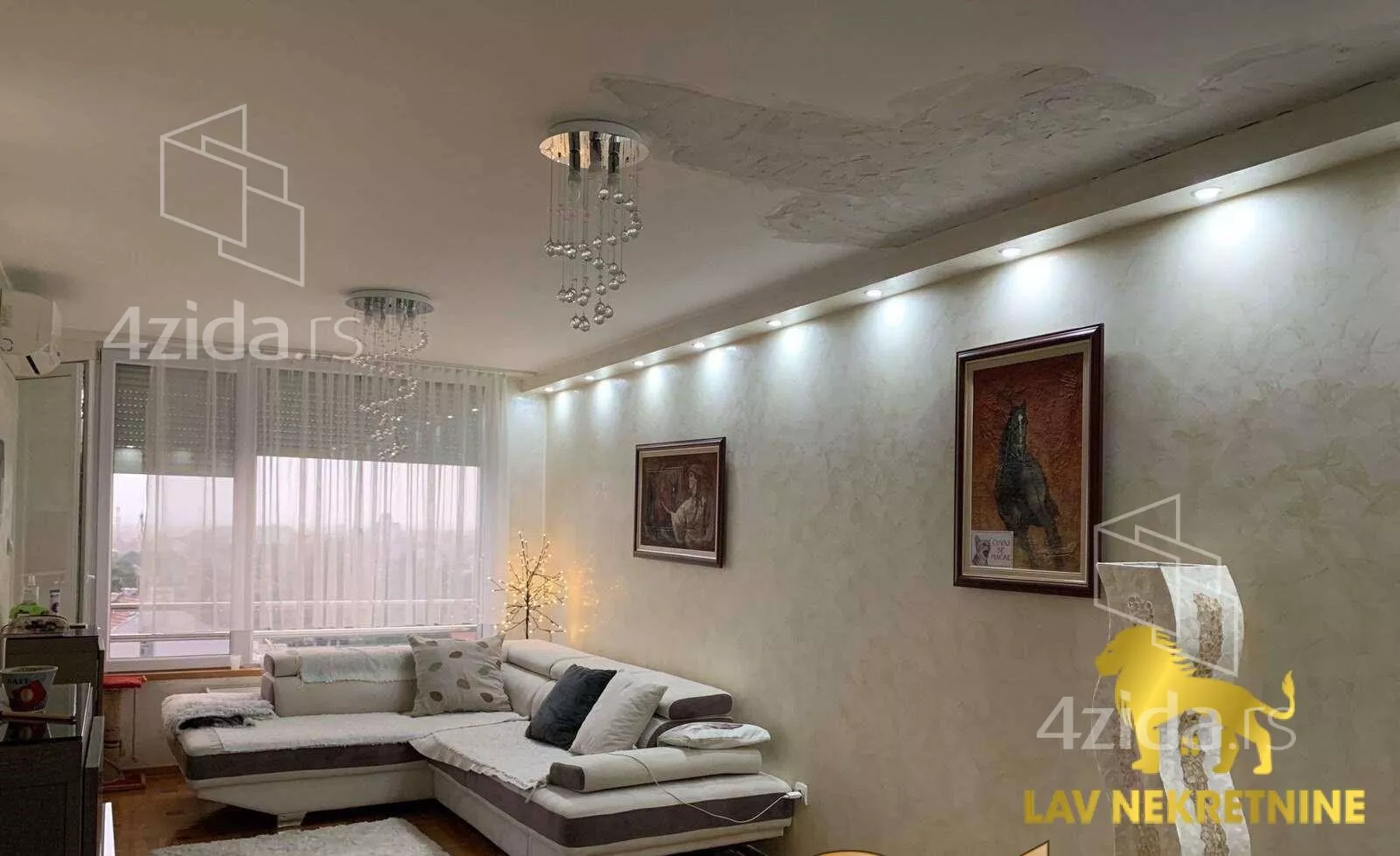 Četvorosoban stan | 4zida