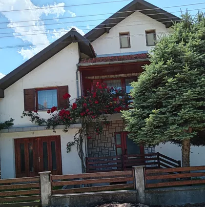 Ajnštanova 2 | 4zida.rs