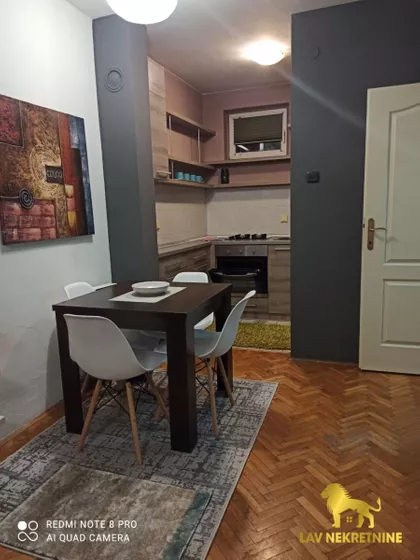 VESELINA MASLEŠE | 4zida.rs