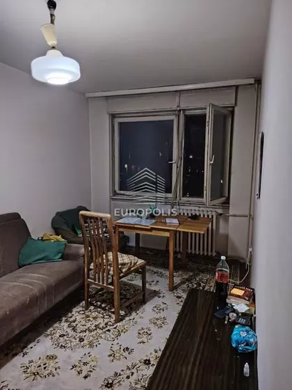 22. oktobra | 4zida.rs