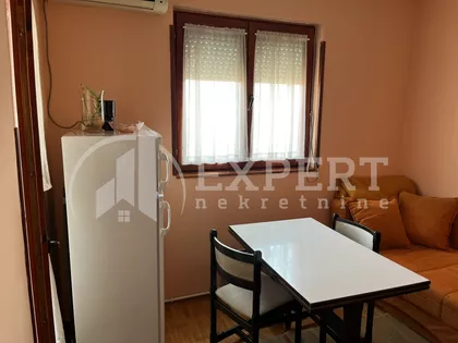 Hajduk Veljkova | 4zida.rs