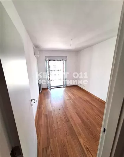 Tošin Bunar | 4zida.rs