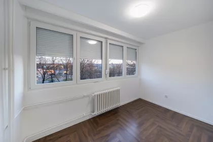 Glasinačka 1 | 4zida.rs