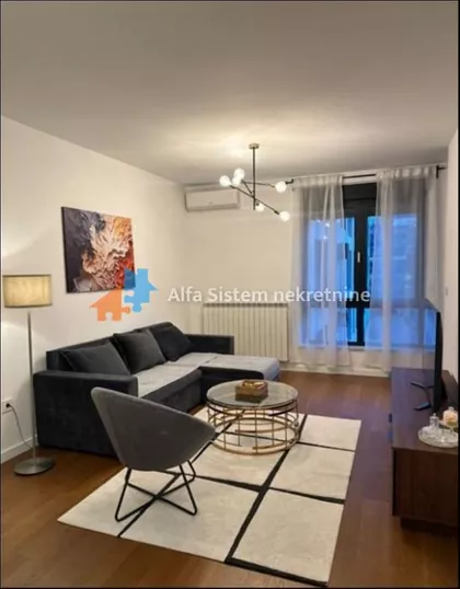 Tošin Bunar | 4zida.rs