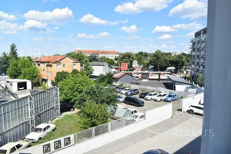 Kancelarija | 4zida