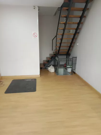 Nehruova 51A | 4zida.rs