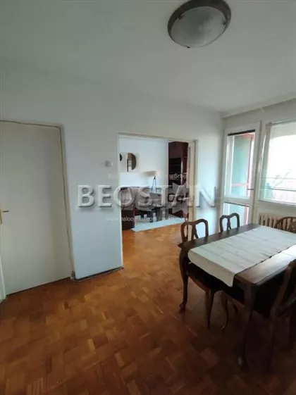 Karla Soprona | 4zida.rs