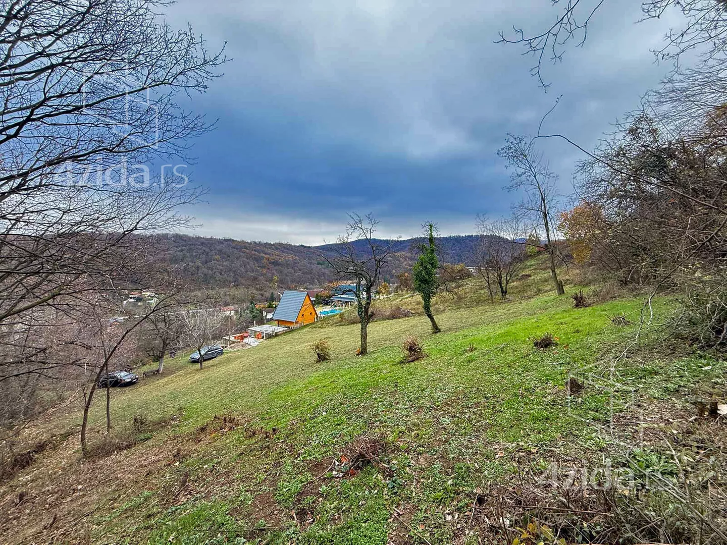 Građevinsko zemljište | 4zida